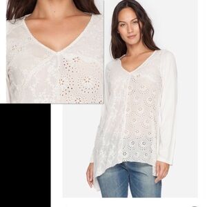 4 Love And Liberty JW Long Sleeve Patched Tee. Size L. P/1086/m